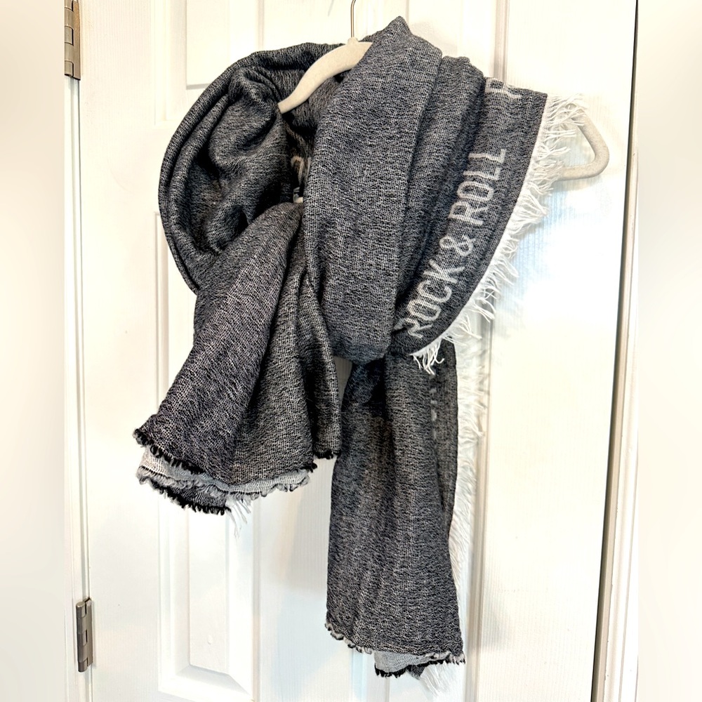 Saint+Sofia Rock & Roll Scarf